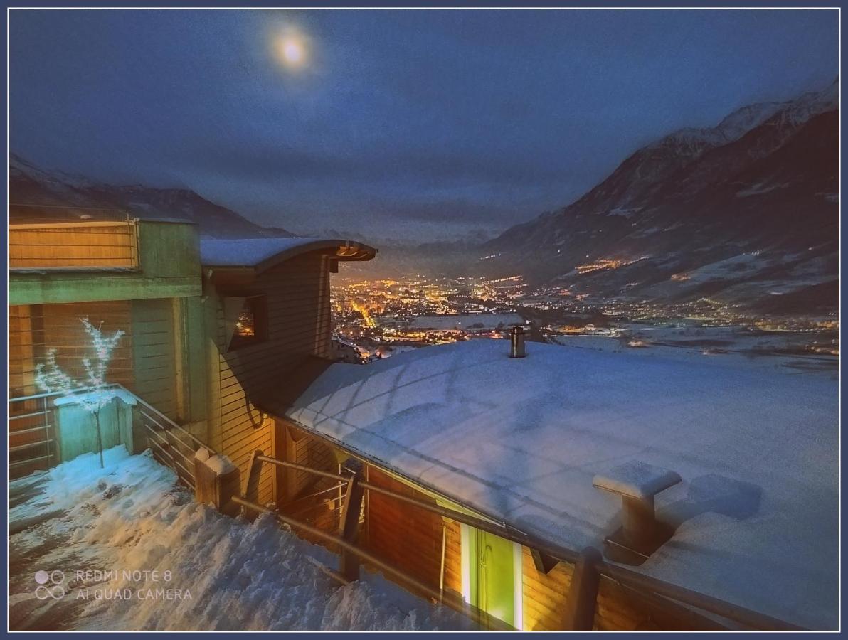 Chalet Con Jacuzzi Vista Montagne Aosta Kültér fotó